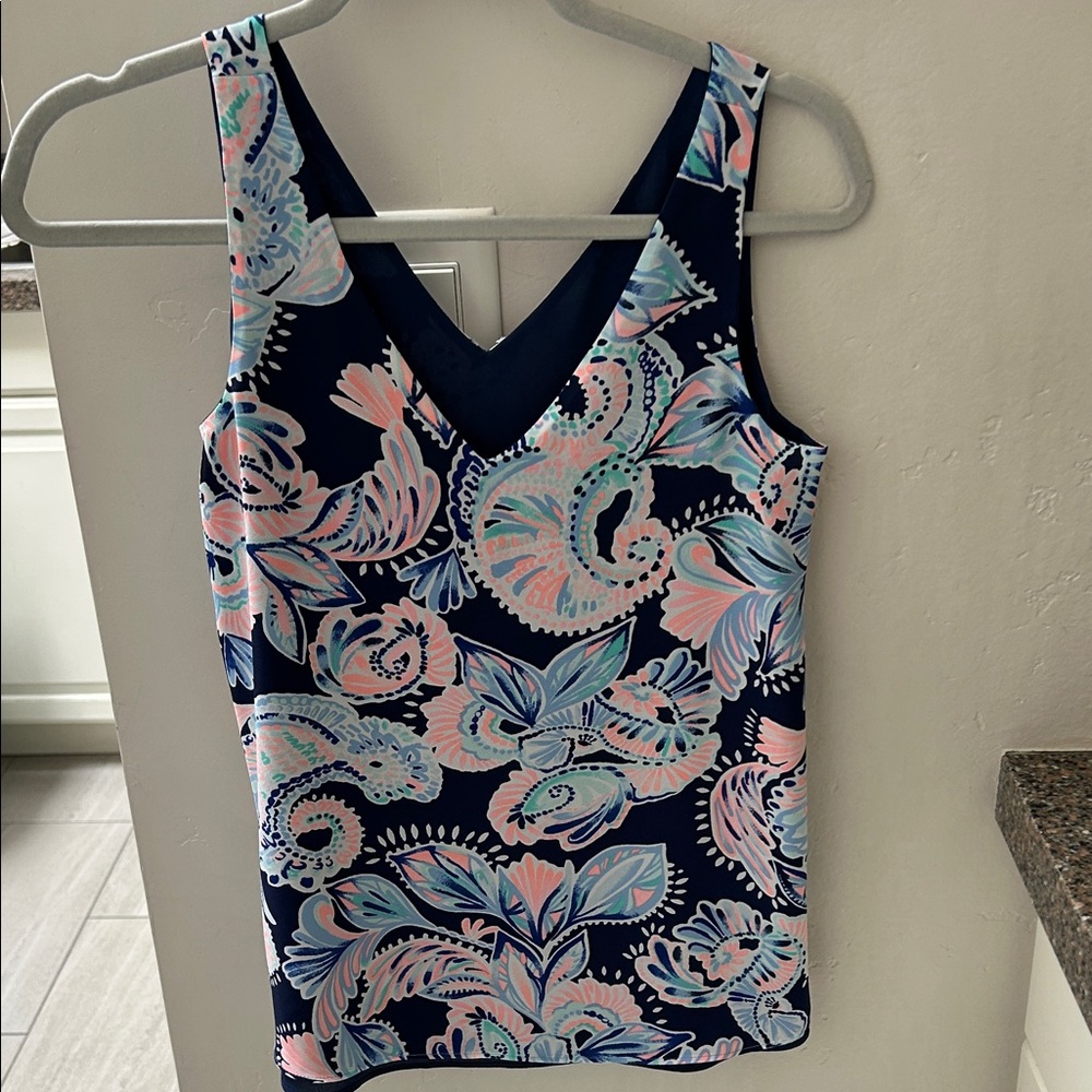 Lilly Pulitzer reversible Floral V-Neck Sleeveless Top